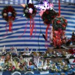 Magia świąt Bożego Narodzenia - trwa Jarmark Adwentowy na sanockim Rynku FOTORELACJA