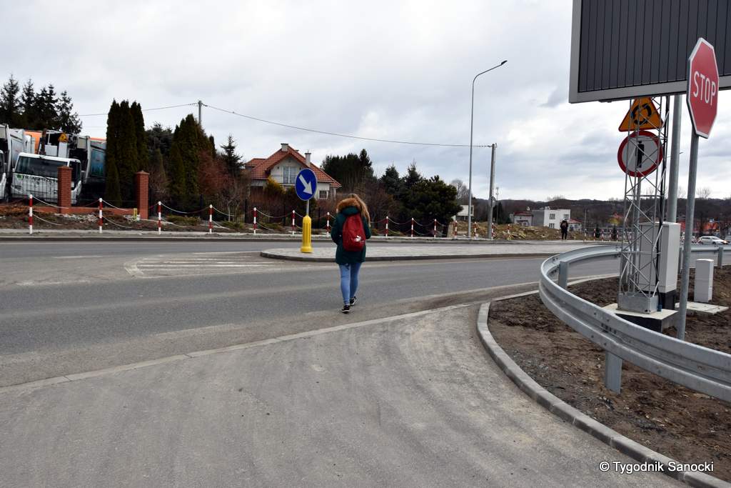 Brak przejścia dla pieszych – mieszkańcy miejscowości Zabłotce proszą o pomoc