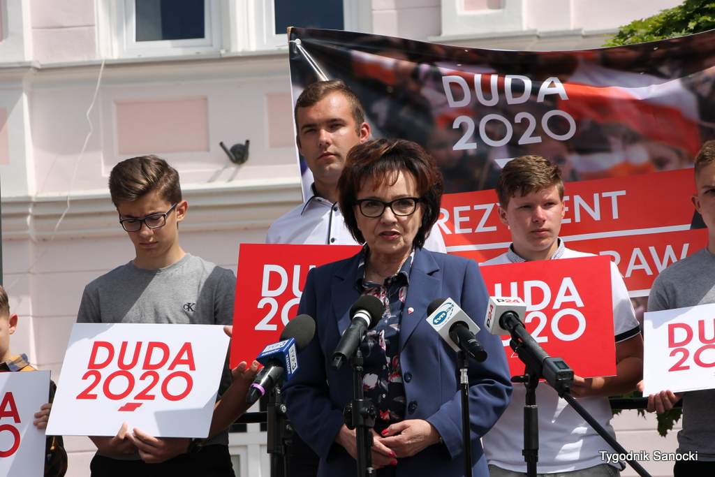 Elżbieta Witek, marszałek Sejmu spotkała się z mieszkańcami Sanoka – fotorelacja