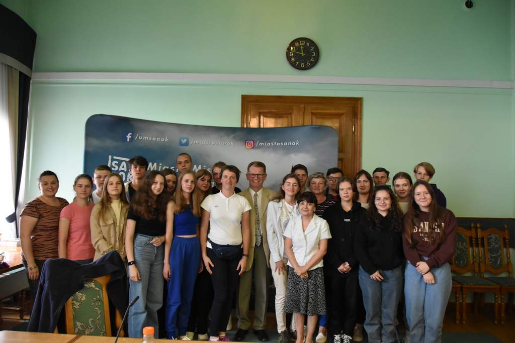Młodzież z Lwowa z wizytą w Ratuszu