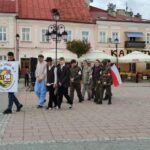 Uczniowie z powiatu sanockiego w Paradzie Niepodległości w (4)