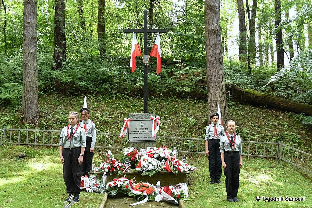 Ofiary z Hanusisk upamiętnione. Fotorelacja