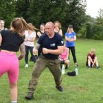 Samoobrona kobiet – zaufaj wojsku. Sanoczanki na treningu (163)