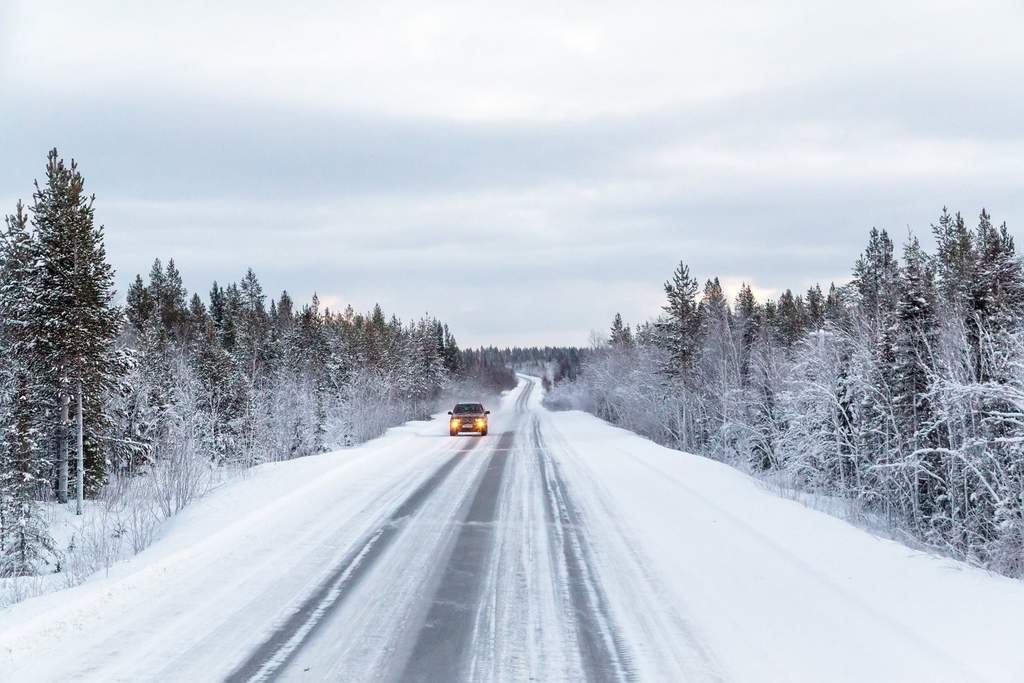 Zimowe usterki - jak ich uniknąć i przygotować auto do zimy? 6 dobrych praktyk kierowców