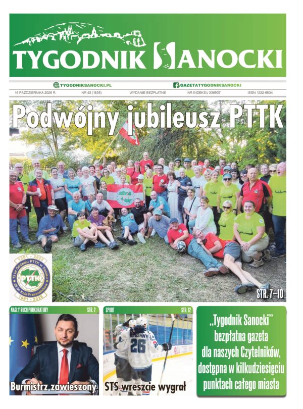Okładka „Tygodnika Sanockiego” nr 42 z grupowym zdjęciem członków i sympatyków PTTK oraz zapowiedziami artykułów o zawieszeniu burmistrza Sanoka i zwycięstwie hokeistów STS-u